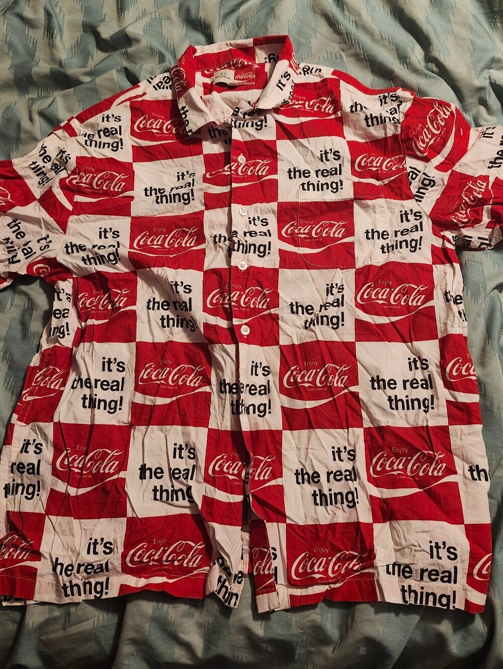 Coca Cola Red & White Checkerboard Print Men’s Button Down Shirt Men's Size L